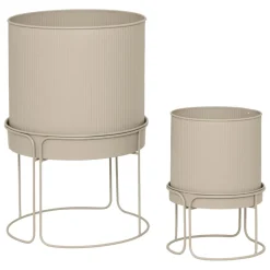 2 pots