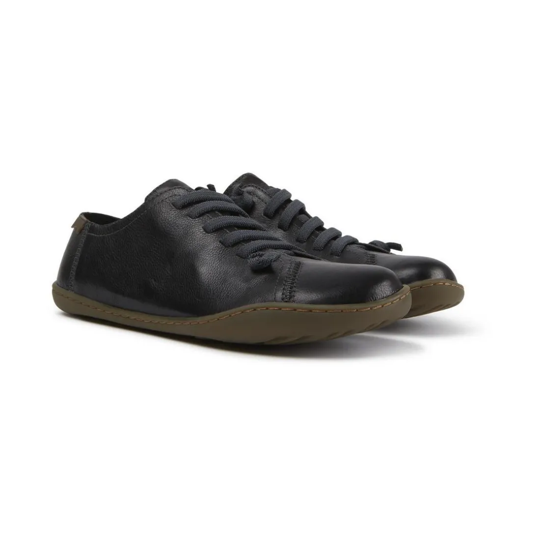 Basket basse Peu noir en cuir