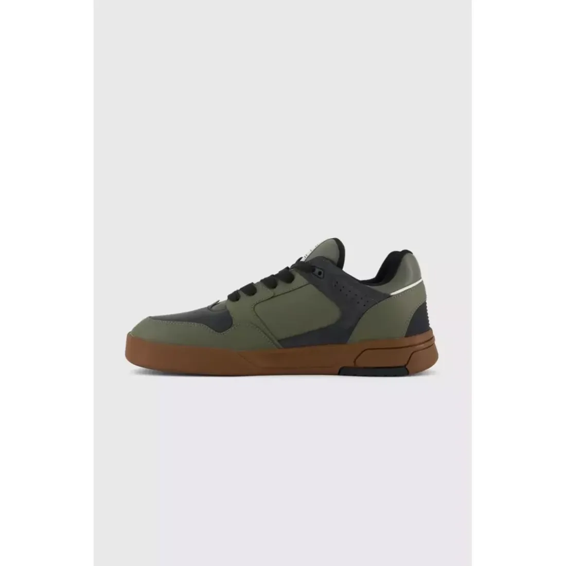 Basket Homme en cuir