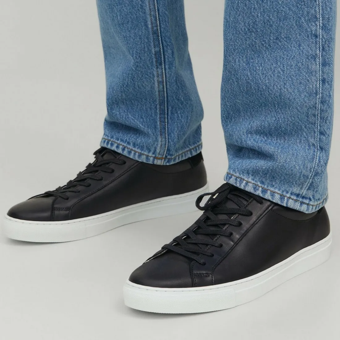Baskets Basse Noir Vern