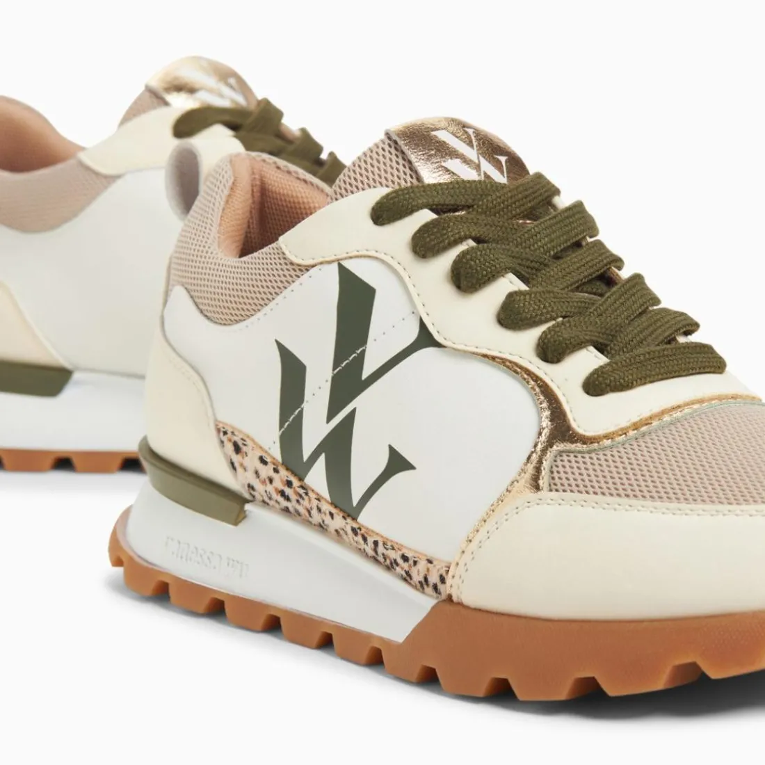 Baskets monogramme Adèle beige et kaki à semelle running