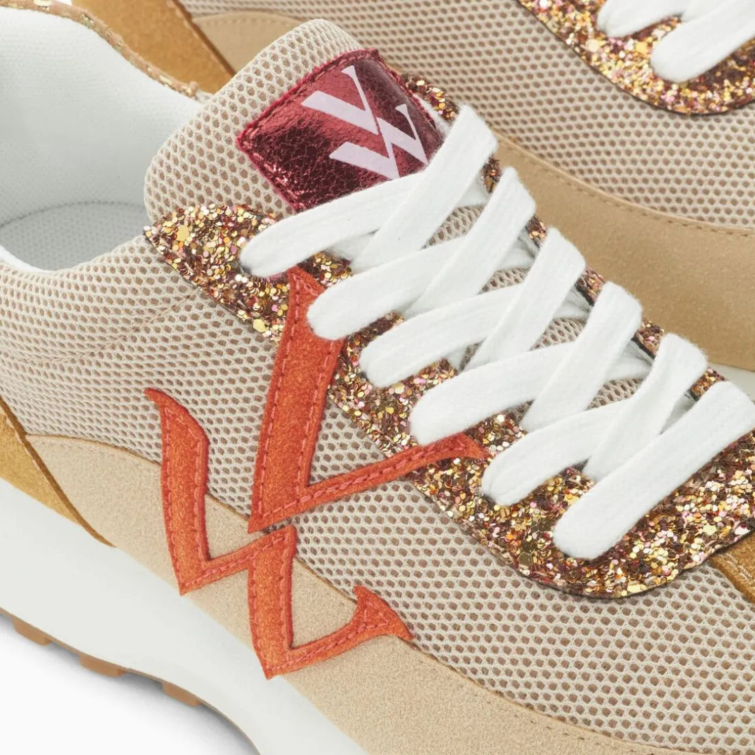 Baskets monogramme Mona beige et orange à semelle running