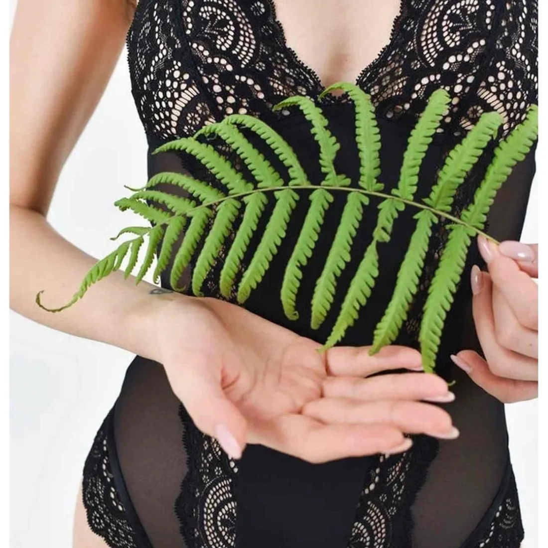 Body décolleté Sans Armatures - Noir Scandale eco-lingerie