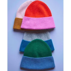 Bonnet Benny Forest 21 x 23 vert