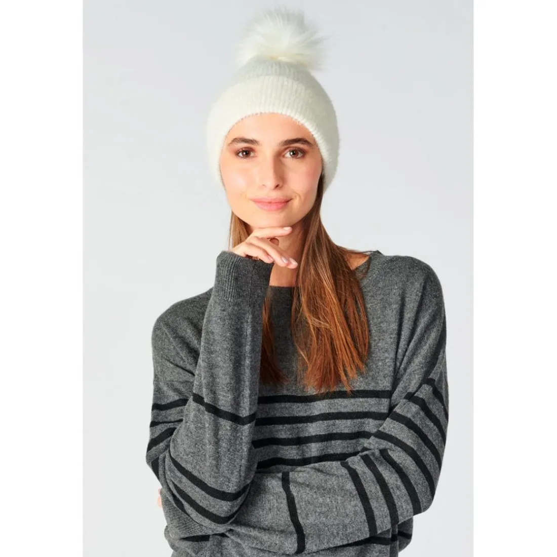 Bonnet MOESA crème en nylon Iris