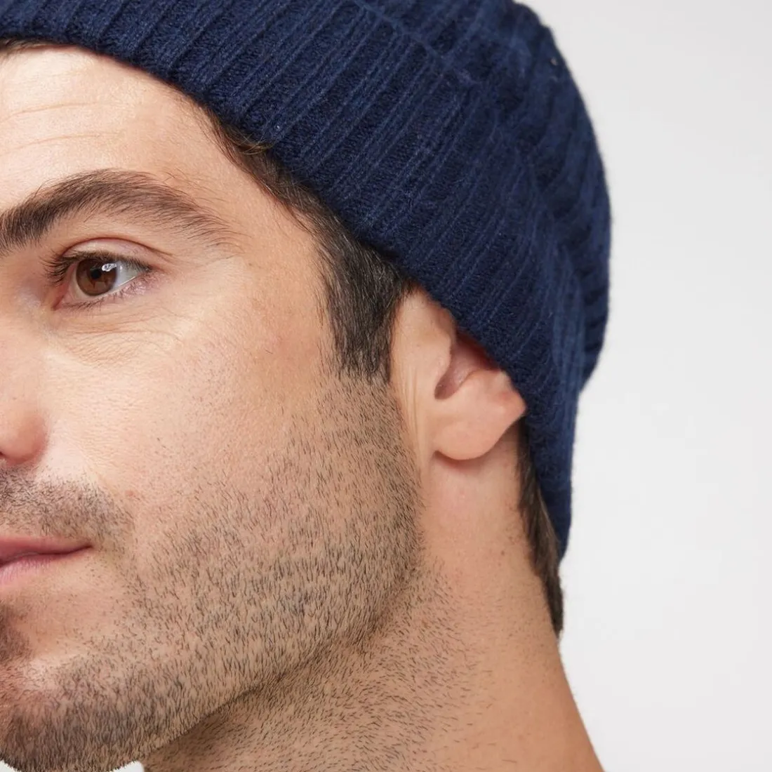 Bonnet unisexe en cachemire bleu marine