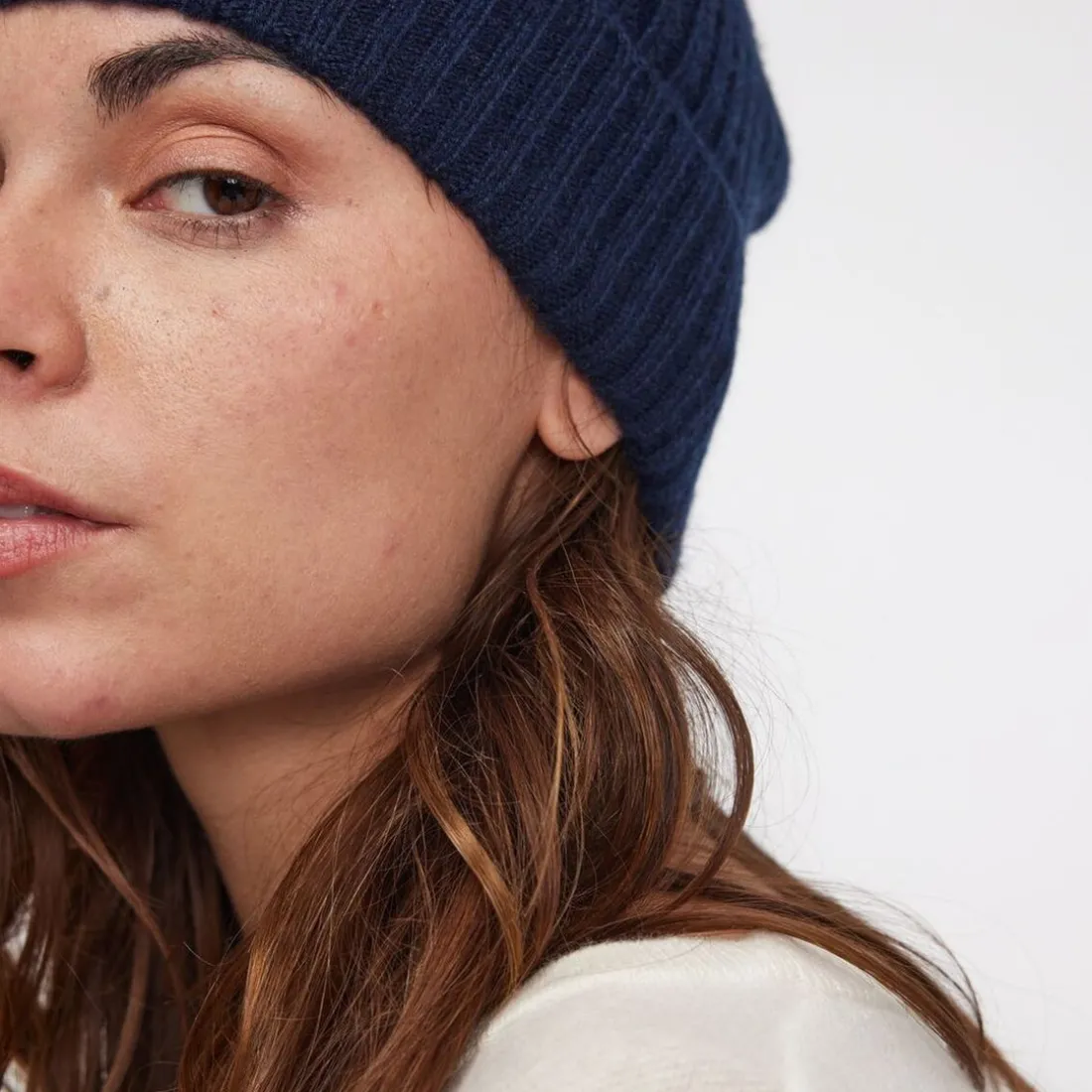 Bonnet unisexe en cachemire bleu marine