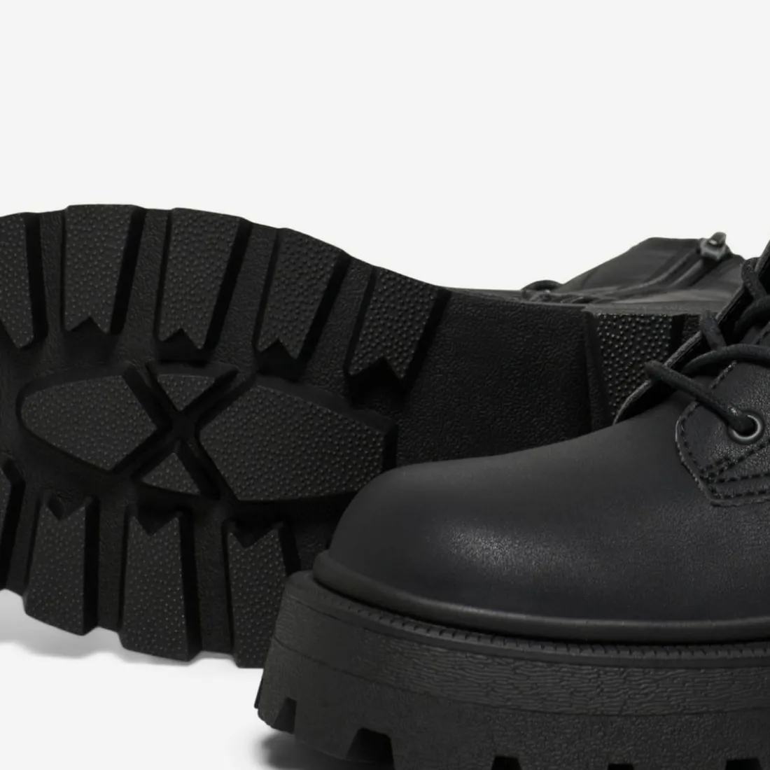 Bottes femme Haut Bout rond noir