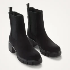 Bottines Chelsea noires à talon cranté