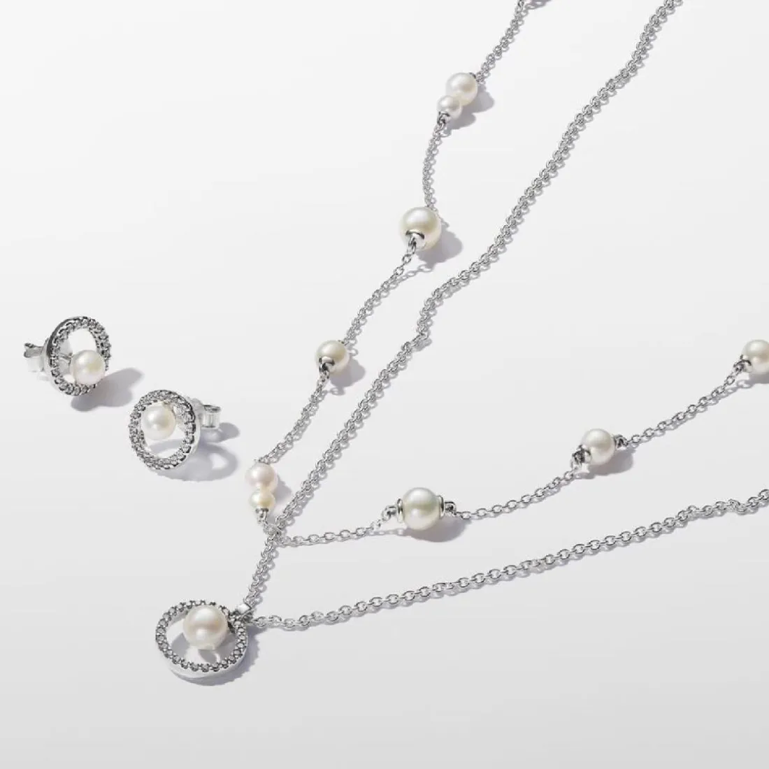 Boucles d'oreilles femme argent sterling avec perle et zircone Pandora Timeless