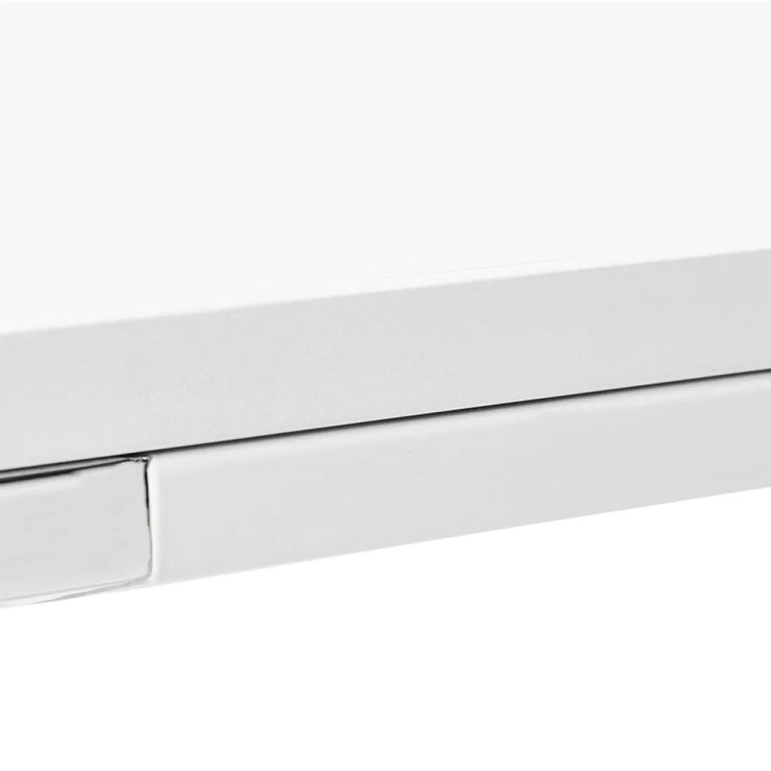 Bureau de direction droit design 'XLINE' en bois blanc