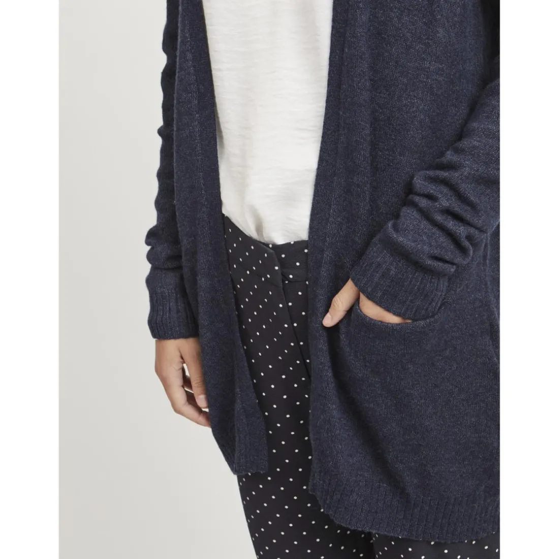 Cardigan col fendu bleu en viscose Daisy