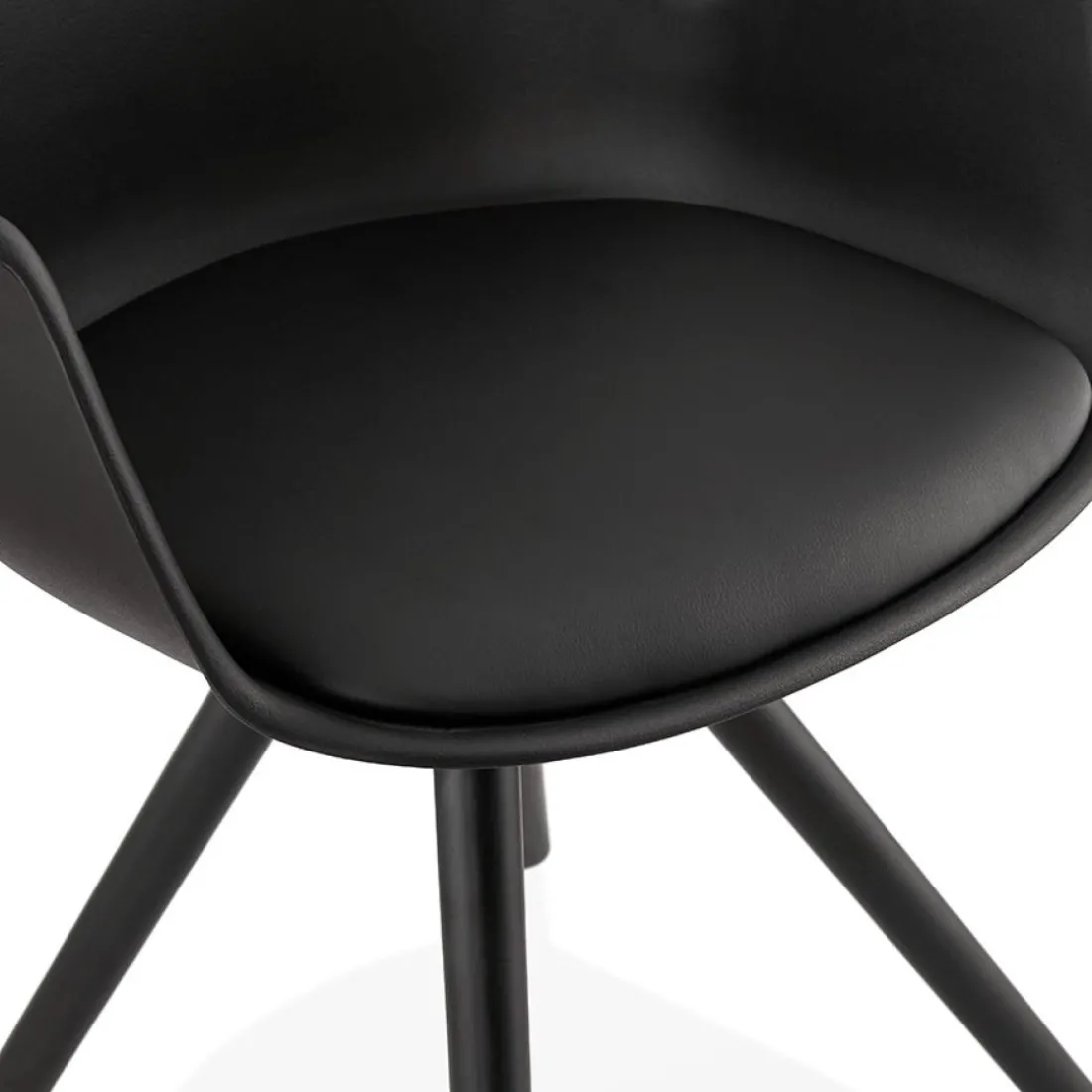 Chaise avec accoudoirs 'ZALIK' noire avec pieds en bois noir