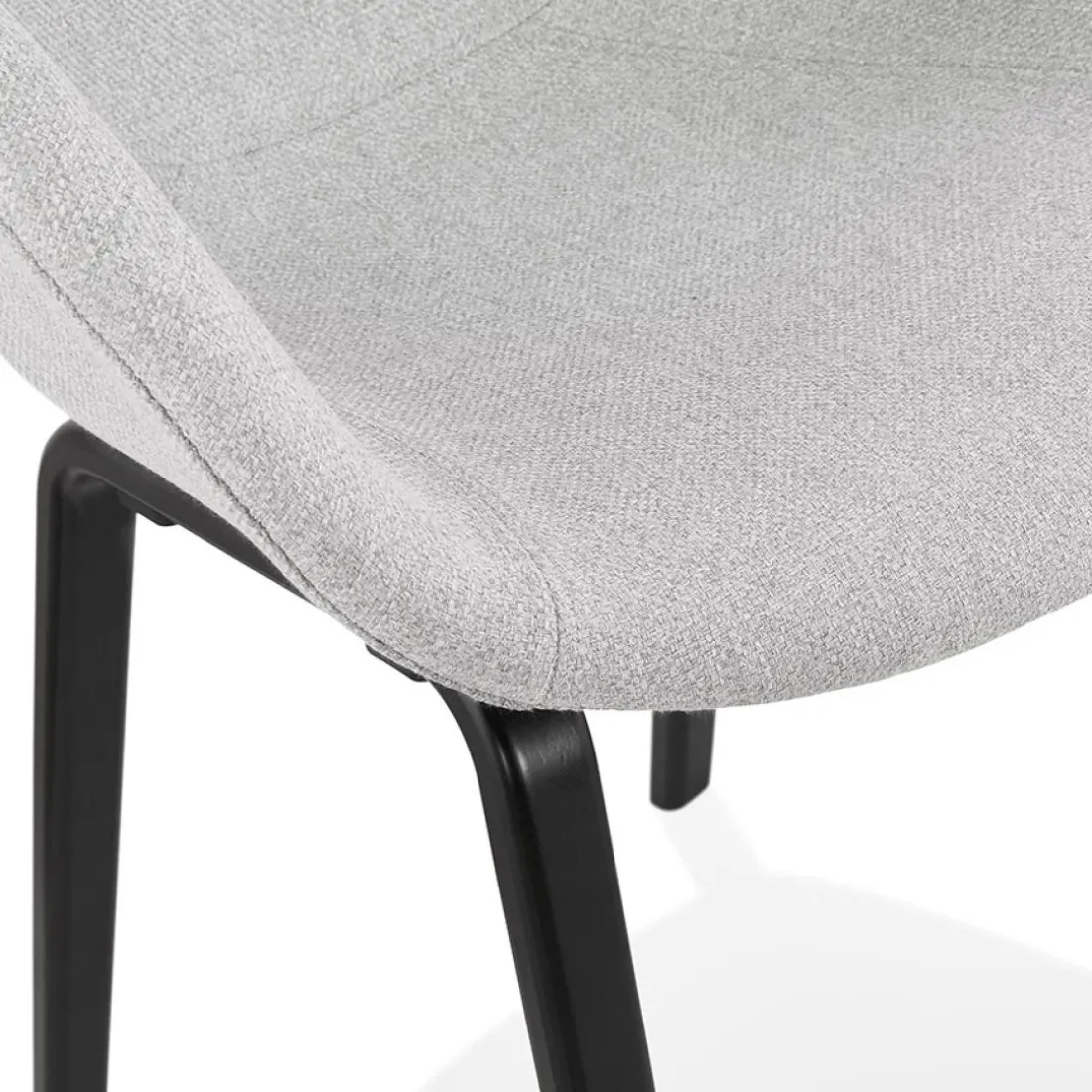 Chaise design avec accoudoirs 'SAMY' en tissu gris clair et pieds en bois noir