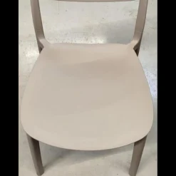 Chaise Plasta taupe