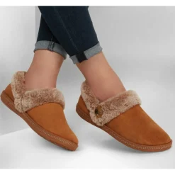Chassons COZY CAMPFIRE - FRESH TOAST noisette marron en tissu