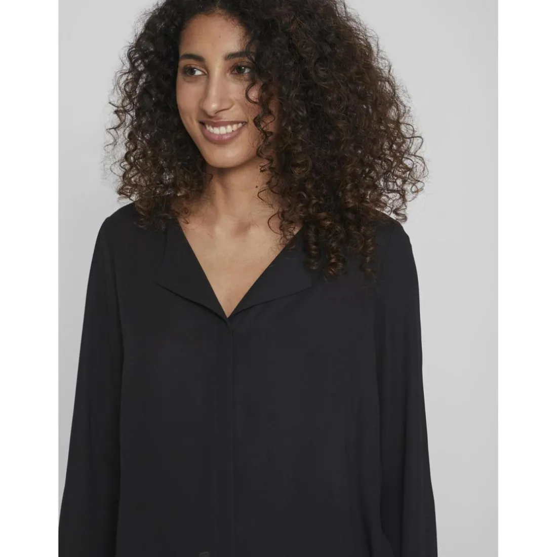 Chemise manches longues noir Fleur