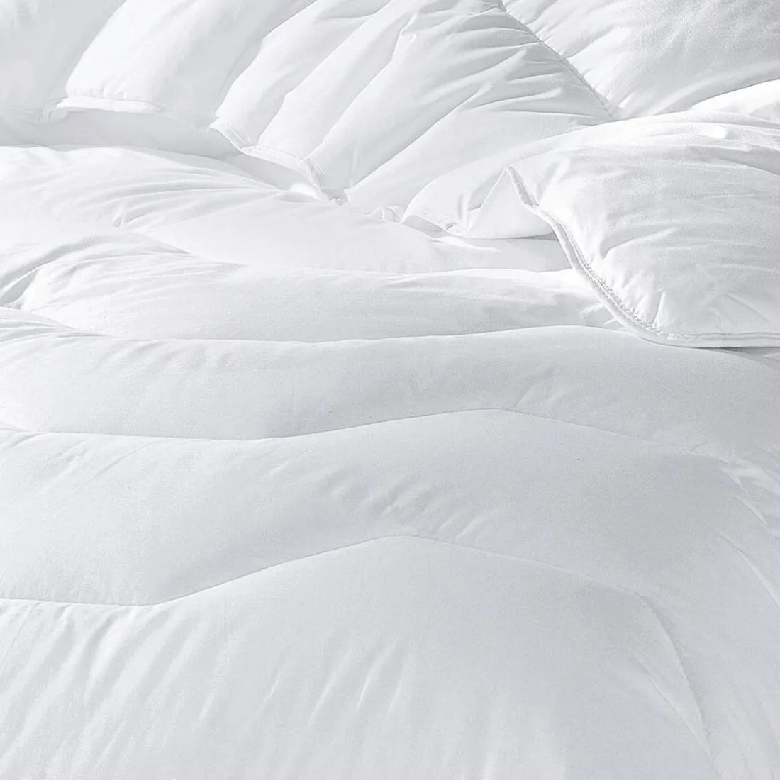 Couette 300G suprelle climat antitranspirante version chaude ou tempérée - Blanc