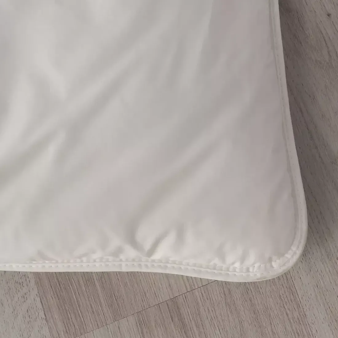 Couette Tempérée Micrococoon