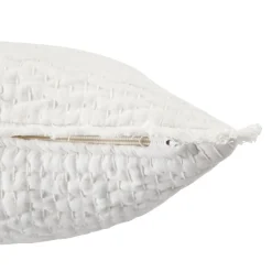 Coussin brodé
