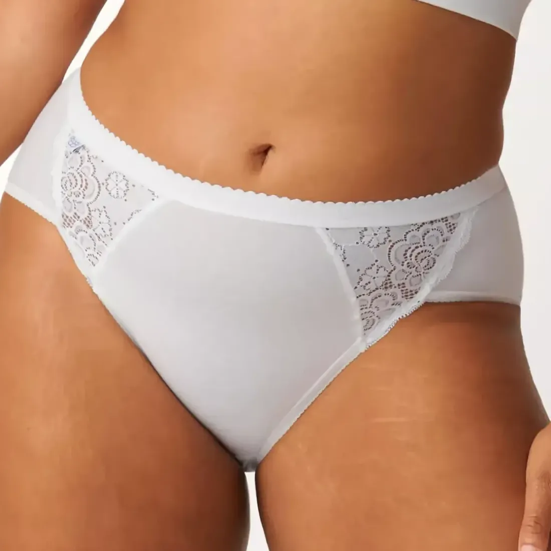 Culotte classique blanche sloggi Chic Midi WHITE en coton