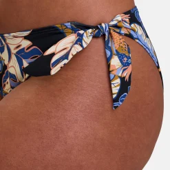 Culotte de bain à nouettes