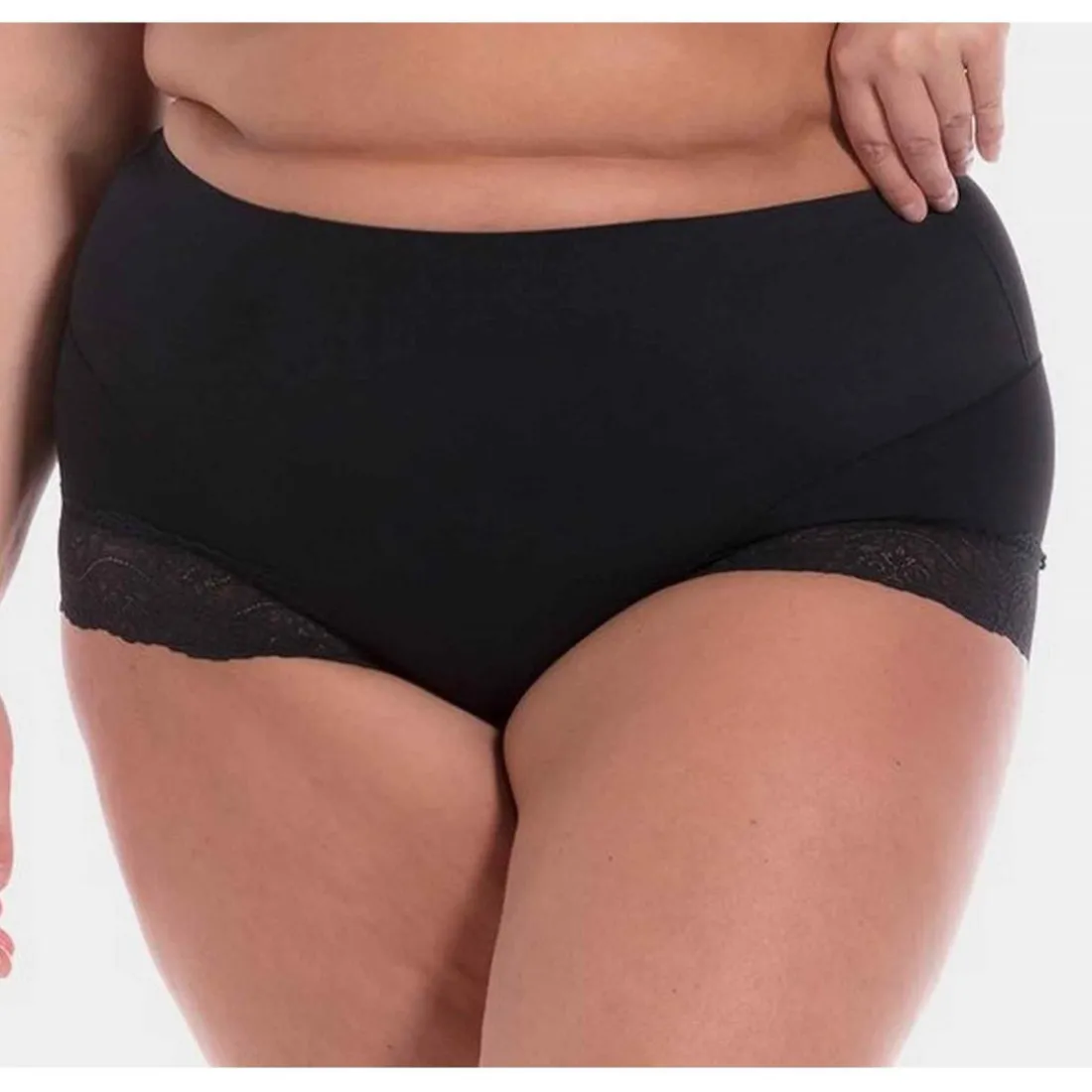 Culotte gainante avec dentelle Noir