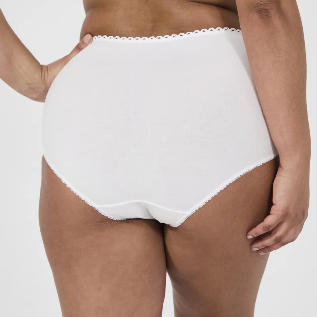 Culotte haute blanche en coton