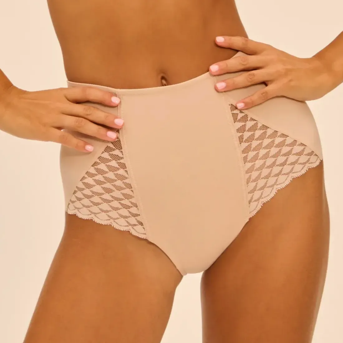 Culotte taille haute, light contrôle