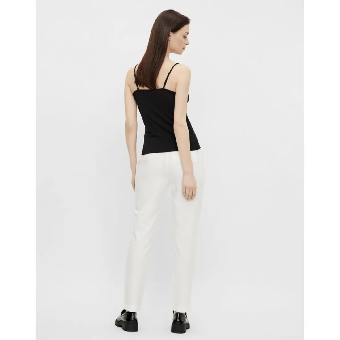 Débardeur spaghetti col en v noir Xia