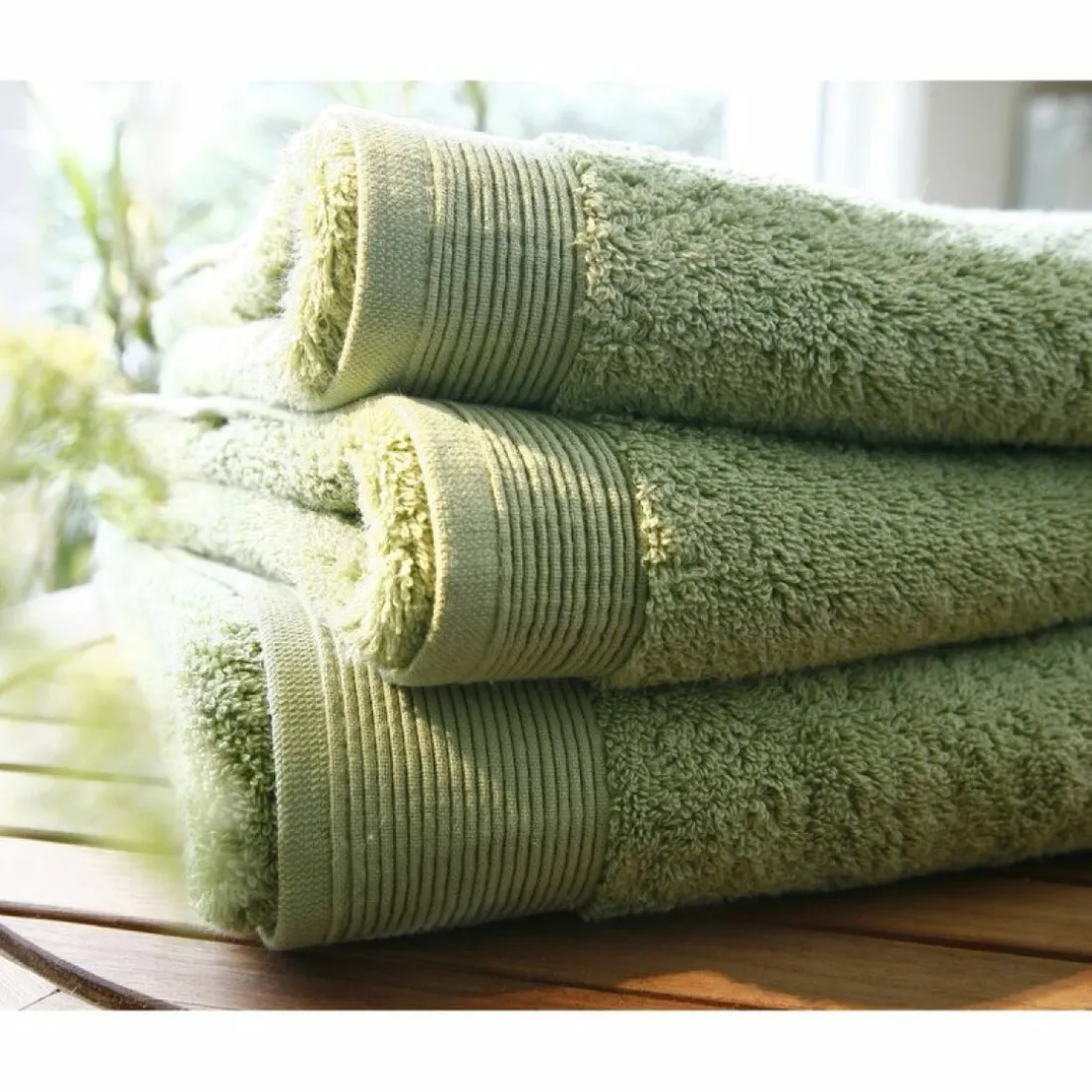 Drap de bain uni en micro-coton 600 gr/m² - Lichen