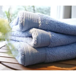 Drap de douche micro-coton 600 gr/m² Bleuet