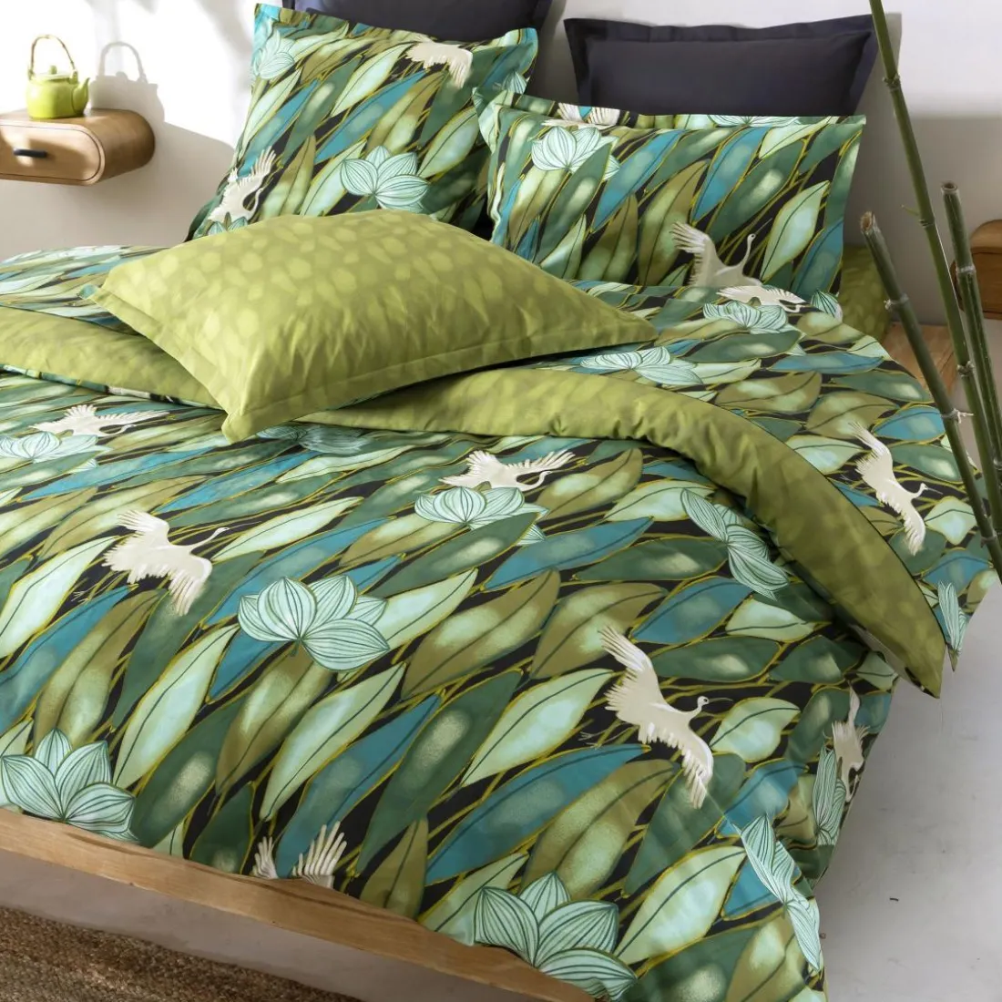 Drap plat en coton DEPAYSANT feuilles tropicales vert bronze