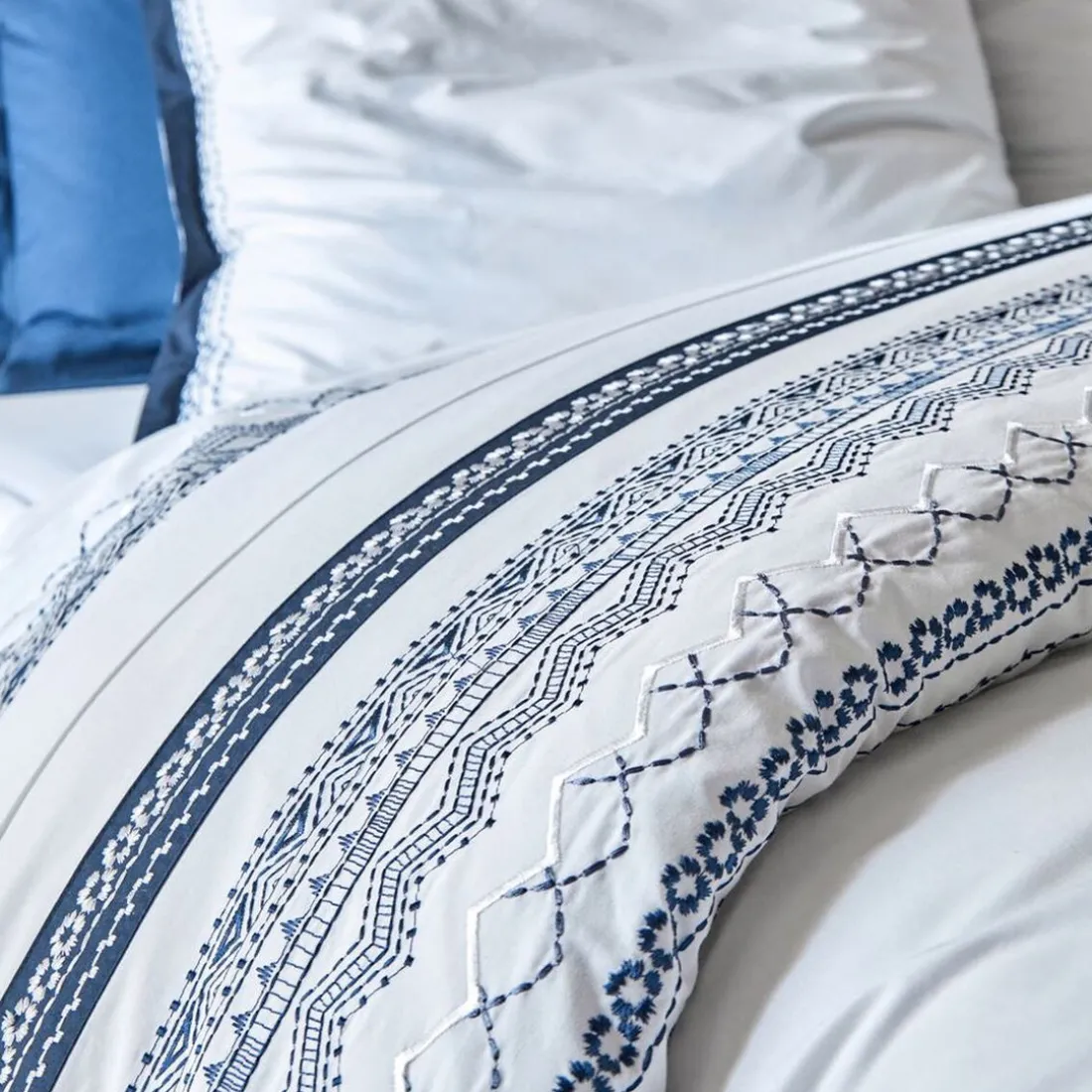 Drap plat en percale de coton frises brodées CUPTEA bleu marine