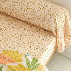 Drap plat motif bouquet de fleurs POESIE
