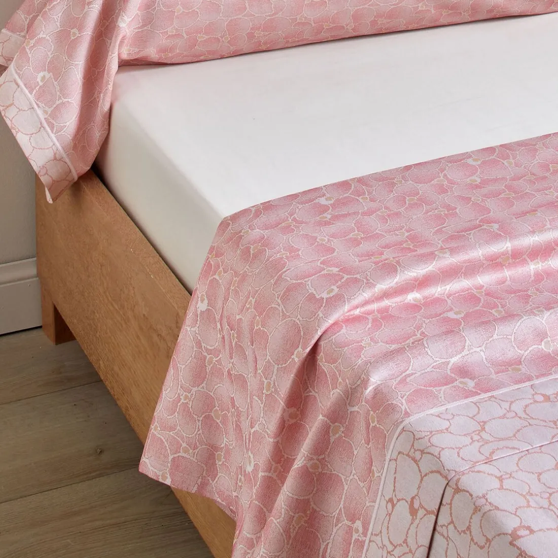 Drap plat satin jacquard ARCANGUES Garance