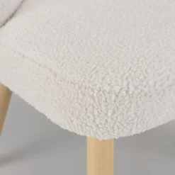 Fauteuil en tissu bouclette blanc pieds en bois