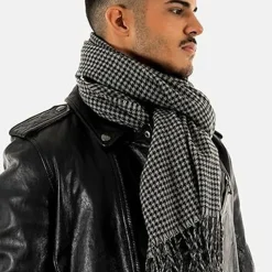 Foulard NESSA noir en cachemire Joey