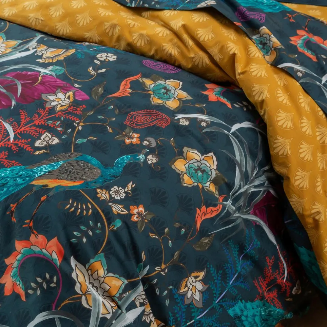 Housse de couette double face motif fleurs et paonsDR. MAGNIFIQUE multicolore