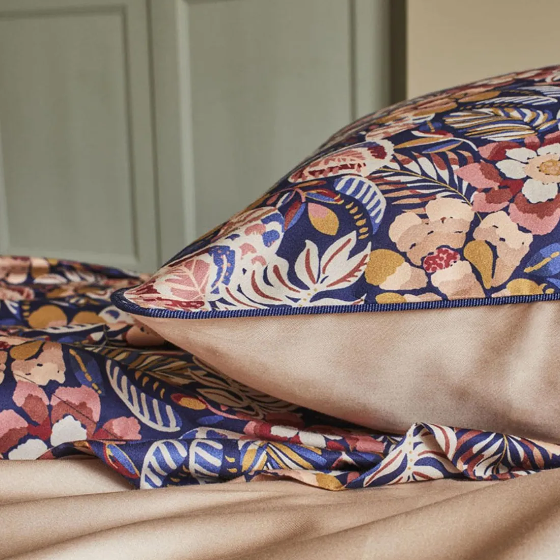 Housse de couette imprimée en satin de coton, Folk-flowers