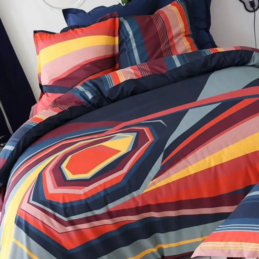 Housse de couette motif motif graphique DR.HYPNOSE
