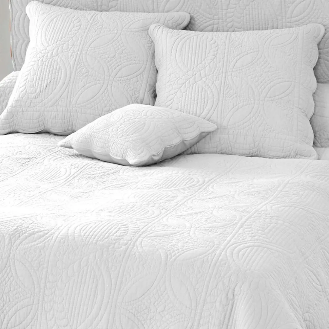 Housse de coussin boutis en coton BAILLARGUES blanc