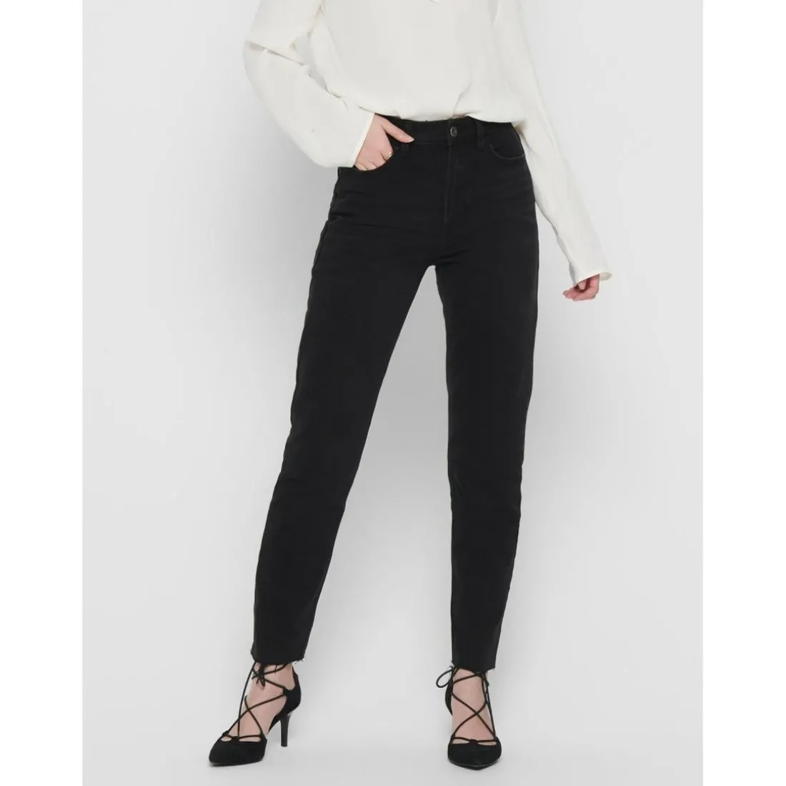 Jean coupe droite noir en coton Mia