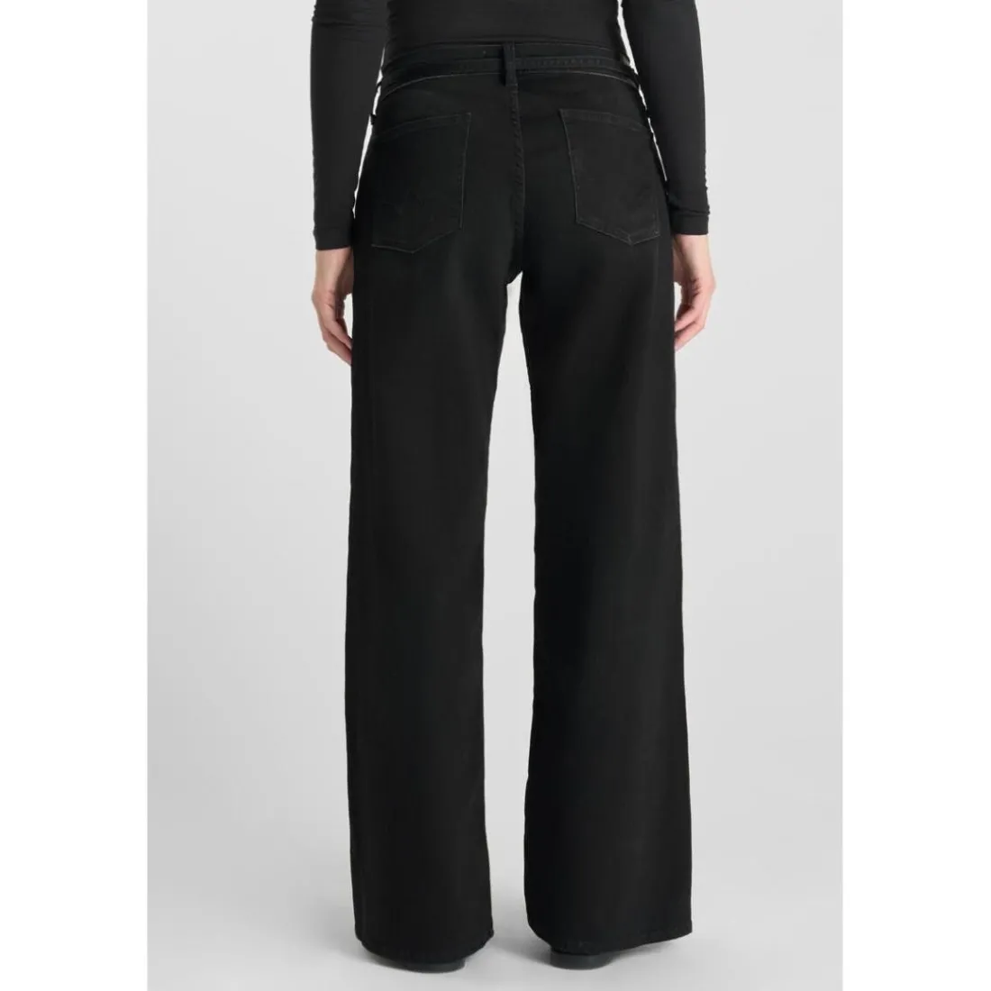 jean droit noir Tess