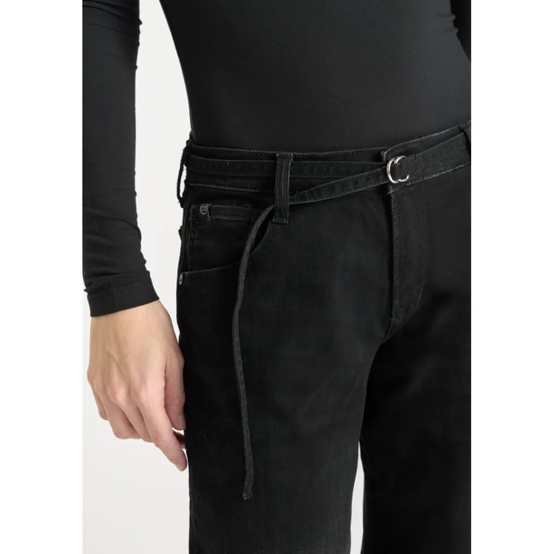 jean droit noir Tess