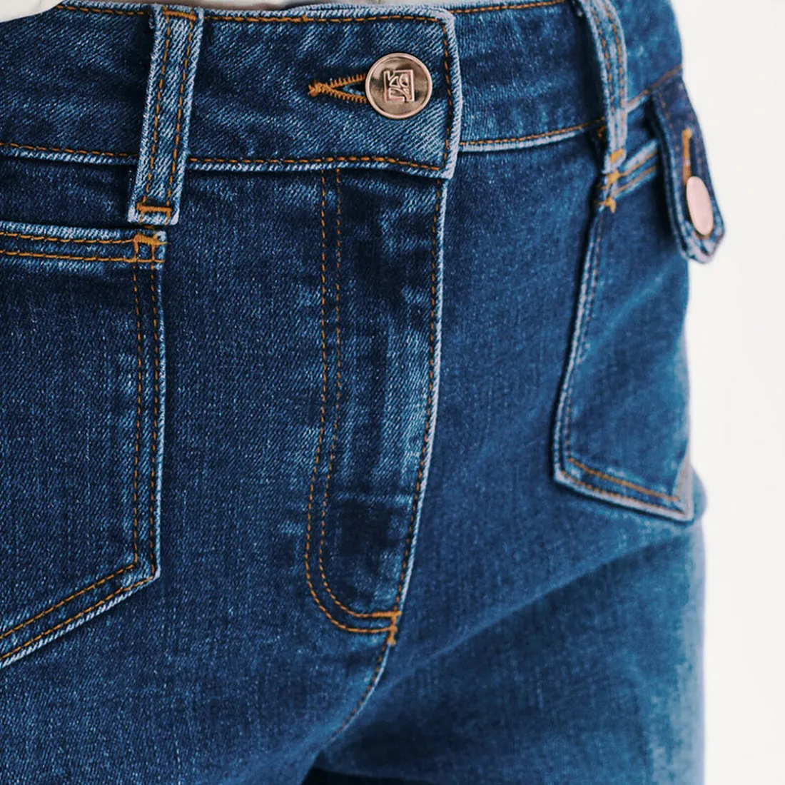 Jean droit bleu en coton