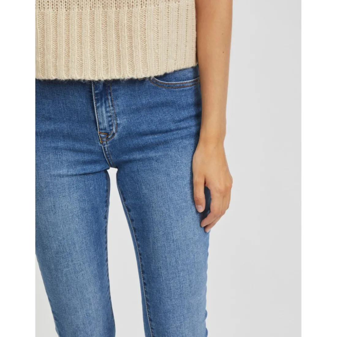 Jean flare bleu moyen en coton
