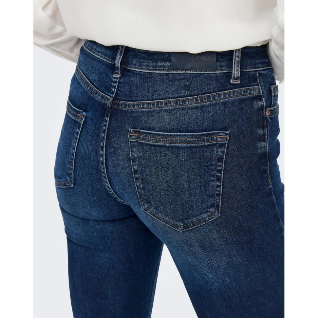 Jean flared bleu en coton Vera