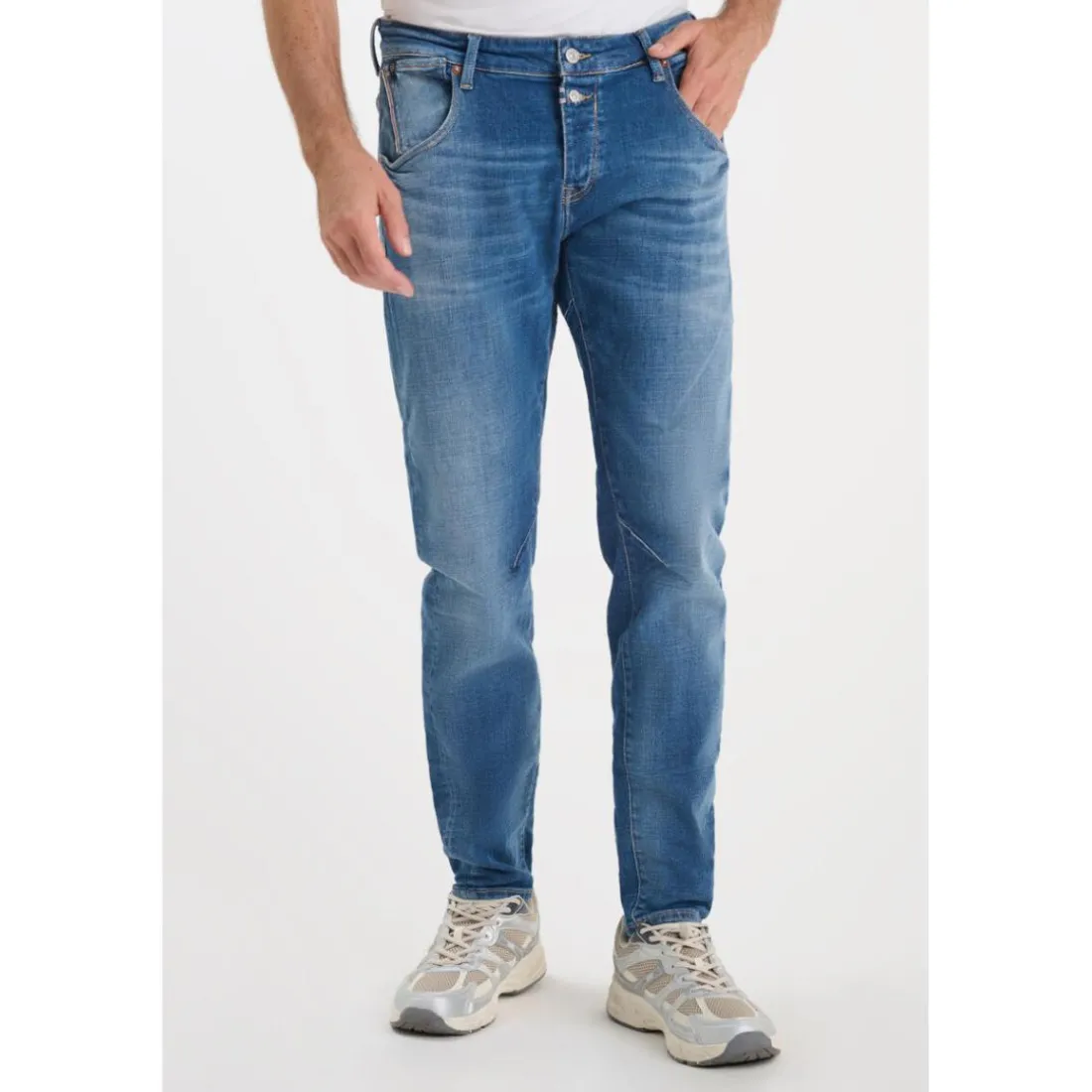 Jeans 900/03 tapered arqué Alost bleu N°1 en coton Ante