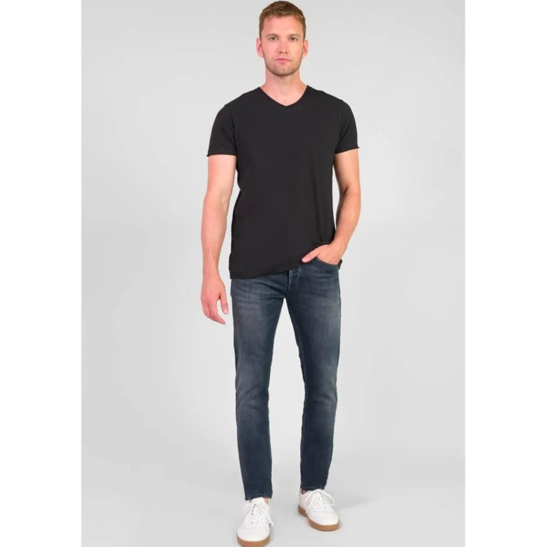 Jeans ajusté 600/17, longueur 34 bleu Karl en coton